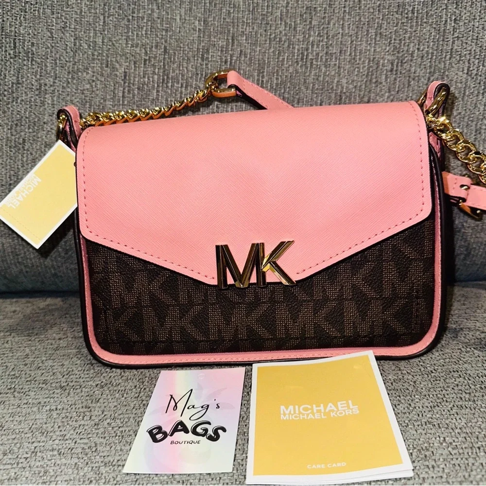 Michael Kors: MK Logo Signature Monogram Flap Primrose Crossbody Bag - Picture 4 of 13